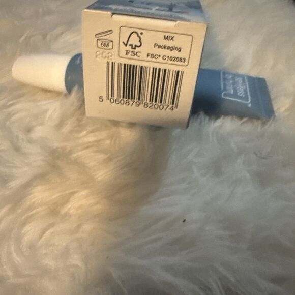 Selfless By Hyram Niacinamide & Maracuja Daily Barrier Moisturizer • 1.7 Fl Oz - Picture 2 of 2